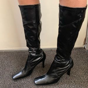 🎉SALE🎉 Black Boots